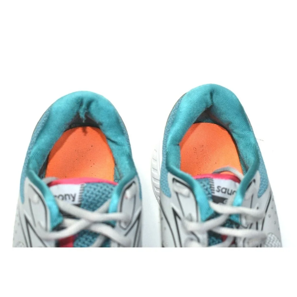 Saucony women grid